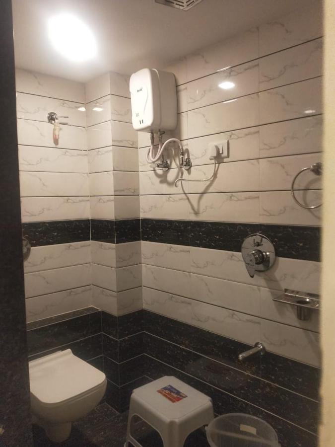 Hotel Sai Krupa Ahmedabad Exteriör bild